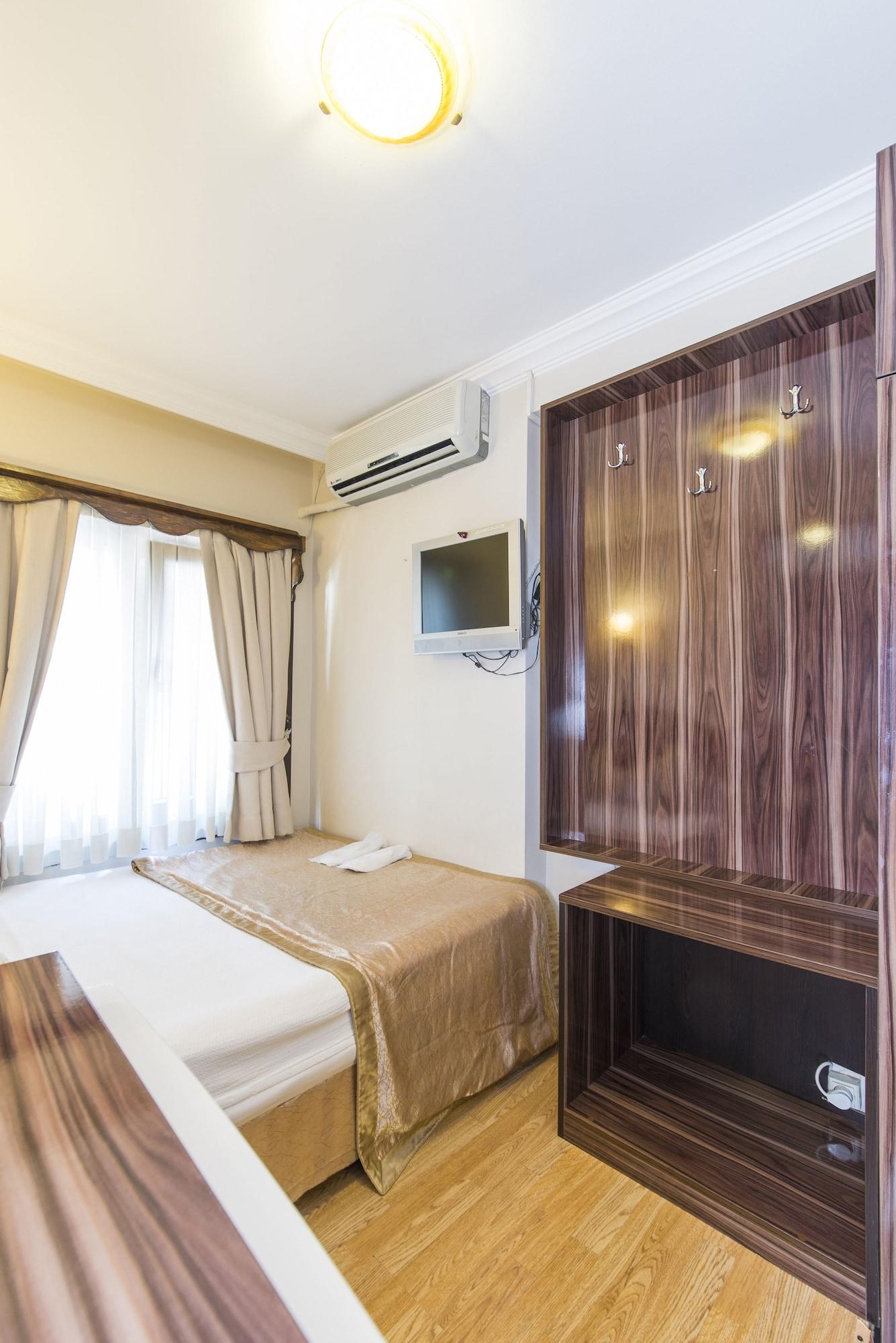 Naz Wooden House Affittacamere 3*
