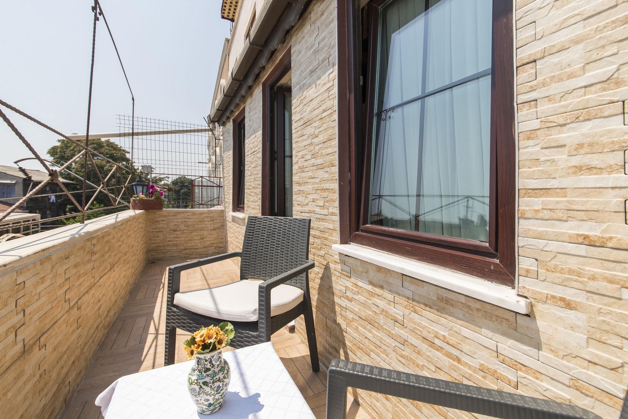 Naz Wooden House Affittacamere Provincia di Istanbul