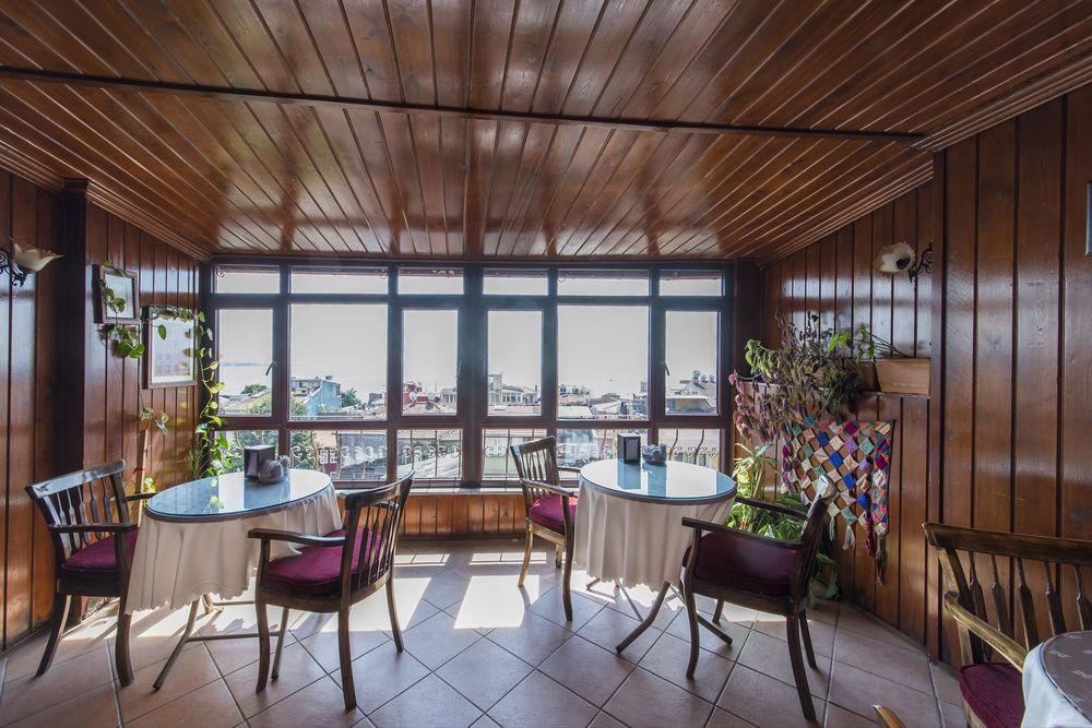 Affittacamere Naz Wooden House 3*