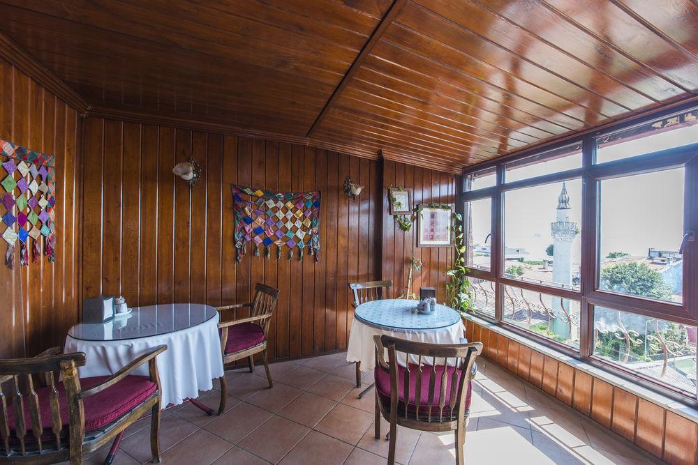 Naz Wooden House Affittacamere